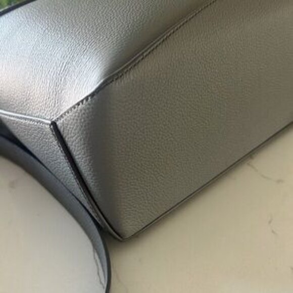 AUTHENTIC Small LOEWE Puzzle Edge Bag in Gorgeous Pearl Grey - Picture 3 of 8